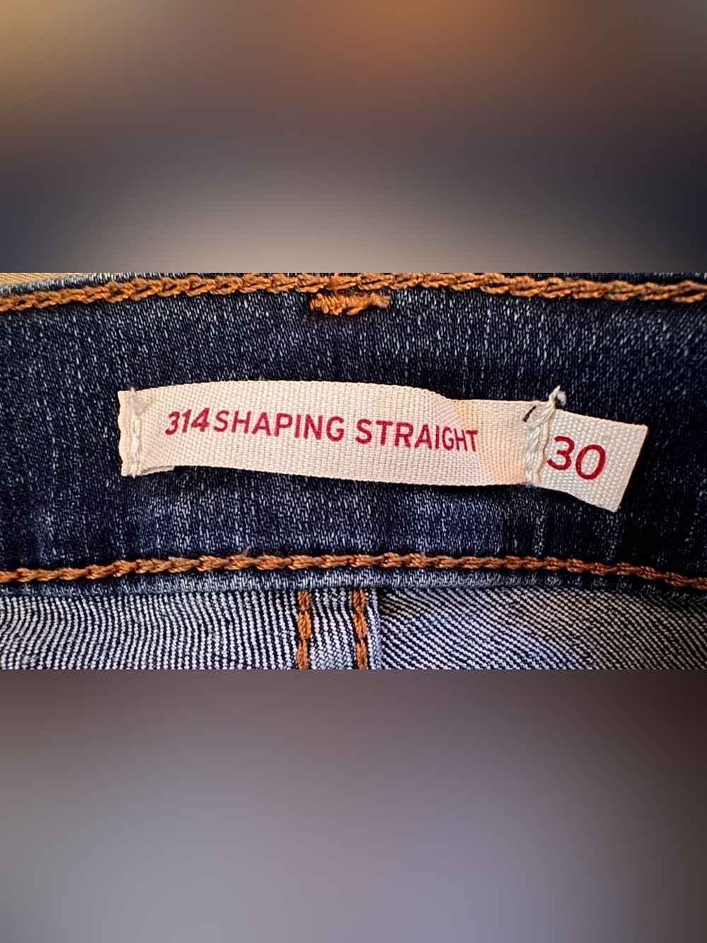 Levi’s Straight Leg Jeans - Picture 3 of 4
